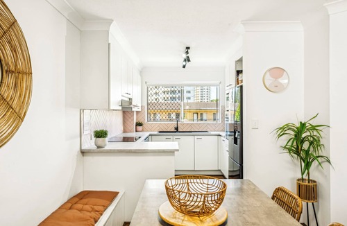 Burleigh Heads Apartment | Le Beach Apartments