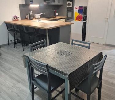 Poitiers Apartment | Le BEAU SEJOUR