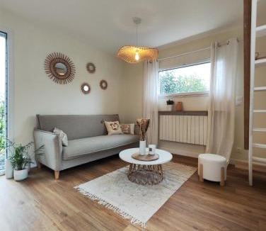 Boulleville House | Le Bel Abri