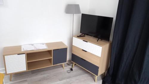 Laon Apartment | Le Belle Vue St Marcel