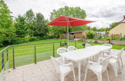 Estissac House | Le Bellevue - ESTISSAC