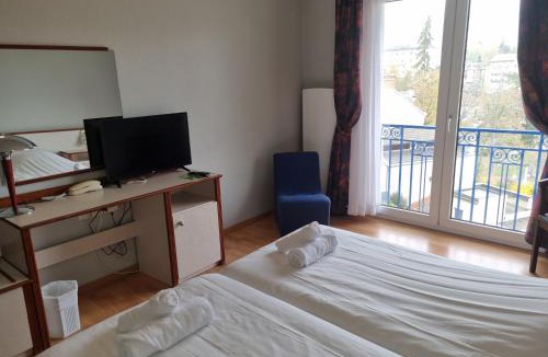 Chatel-Guyon Hotel | Le Bellevue