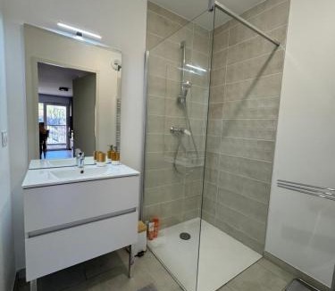 Dingy-Saint-Clair Apartment | Le Belvédère de Dingy