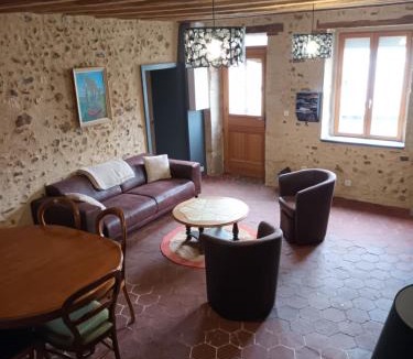 Saint-Hilaire-sur-Yerre House | Le BENEZE entre Beauce et Perche