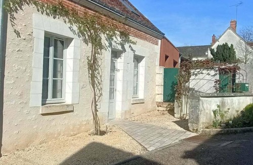 Chedigny Villa | Le berceau de Carmen (8 to 12 people)