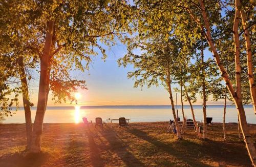 St. Felicien Ski Chalet | Le Betula - Nature Escape with Private Beach
