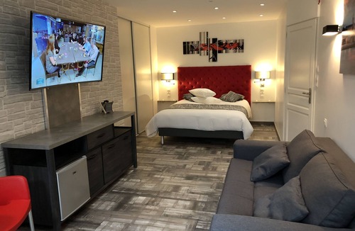 Flers Hotel | Le Beverl'Inn