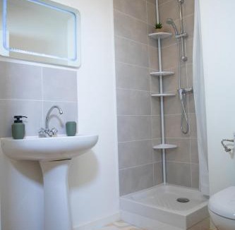 Blain Apartment | Le Beverley Studio - Centre-ville - Fibre - Netflix