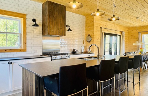 Stukely-Sud House | Le Bianca, Fireplace, Nature
