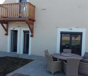 Saint-Gervais-en-Valliere House | Le bief chez Thérèse et Herve