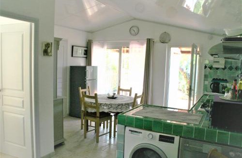 Salernes House | le bien placé
