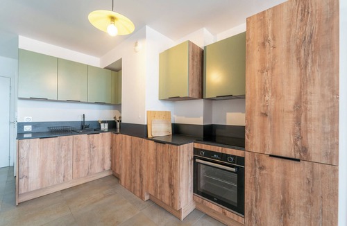 Les Puces de Saint-Ouen Apartment | Le Biron - Appartement 5 personnes