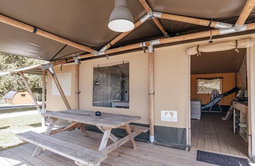 Saint-Leonard-des-Bois Cabin | Le Bivouac