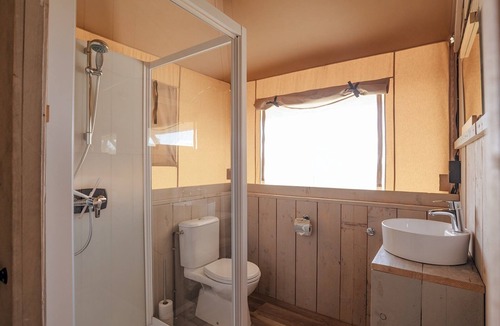 Saint-Leonard-des-Bois Cabin | Le Bivouac
