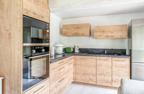 Jumieges House | Le Blason - Family home with terrace and garden