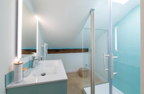 Agen Apartment | Le Bleu - T2 climatisé - Chic et rénové