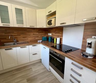 Tressin Apartment | Le Bleuet