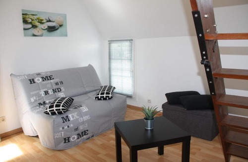 Ouistreham House | Le Bleuet