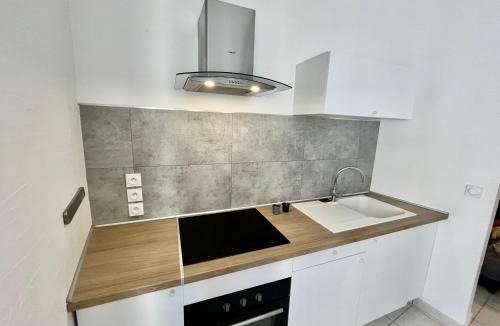 Sainte-Anne - Faubourg Noyon Apartment | Le Blue Bay