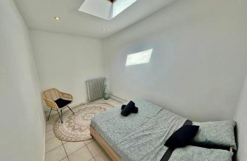Sainte-Anne - Faubourg Noyon Apartment | Le Blue Bay