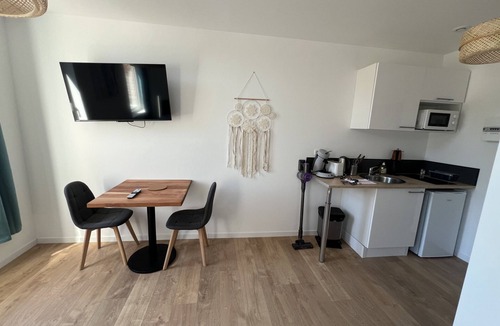 Lens Apartment | Le Boheme, studio 2p