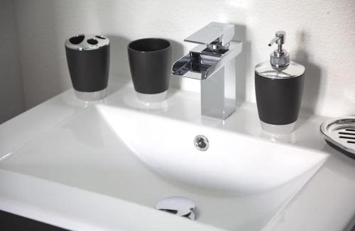 Lourdes Apartment | LE BOHEMIEN *STUDIO 30m²*WIFI*PARKING PRIVE*CALME