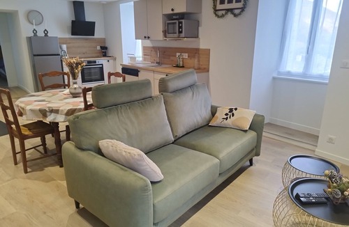 Gere-Belesten Apartment | Le Boila: renovated apartment in the heart of the Ossau valley.