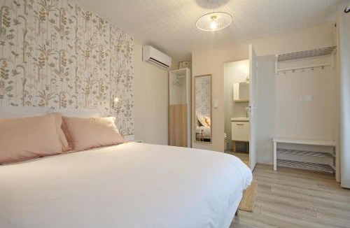 Bois-Jerome-Saint-Ouen Bed & Breakfast | Le Bois aux Cerfs