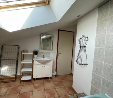 Arrigny House | Le Bois Flotté