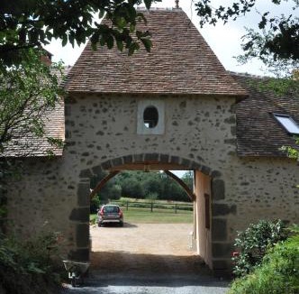Domfront-en-Champagne House | Le Bois Guillaume