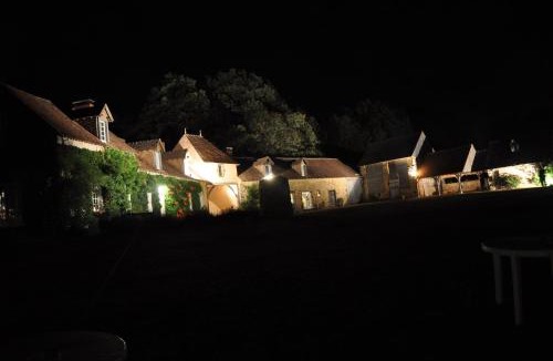 Domfront-en-Champagne House | Le Bois Guillaume