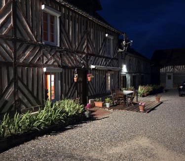 Le Mesnil-Mauger Bed & Breakfast | Le Bois Rouland