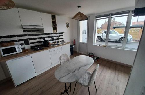 Coucy Apartment | Le bon accueil