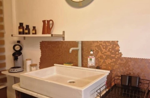 Dernier Sou Apartment | Le Bon`Appart - classé 4étoiles - COUR