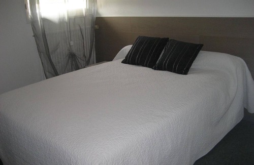 Barbezieux-Saint-Hilaire Hotel | Le Bon Repos