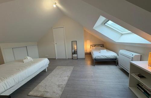Ingre Apartment | Le bon repos Duplex au calme aux porte d'Orléans