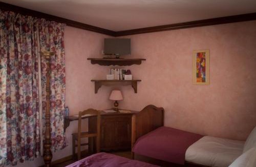 Lucinges Hotel | Le Bonheur dans le Pré