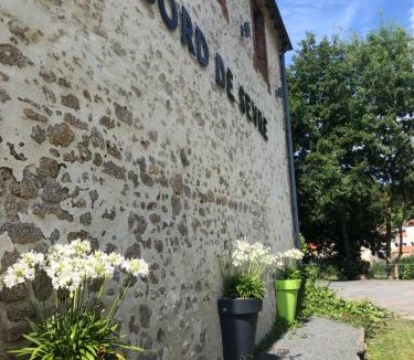 Saint-Laurent-sur-Sevre Bed & Breakfast | Le Bord de Sèvre