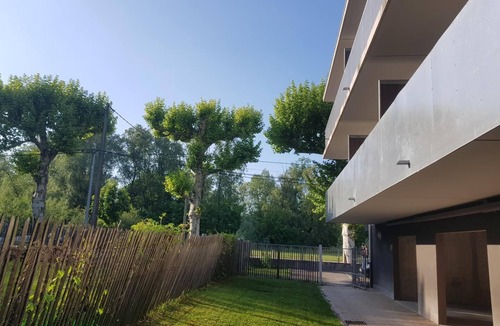 Aix-les-Bains Apartment | LE BORD DU LAC - AIX LES BAINS