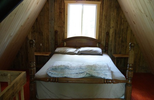 Sainte-Beatrix Cabin | Le Boréal ~ Chalet refuge without electricity or running water