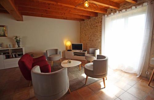 Nantiat House | Le borland