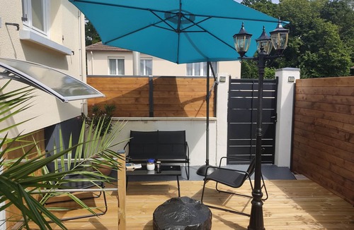 Cormelles-le-Royal Apartment | Le Boudoir de Cormelles