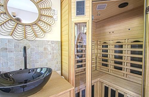 Graville Apartment | Le Boudoir de Fanny - Sauna/Balnéo/ciné/Hamacs