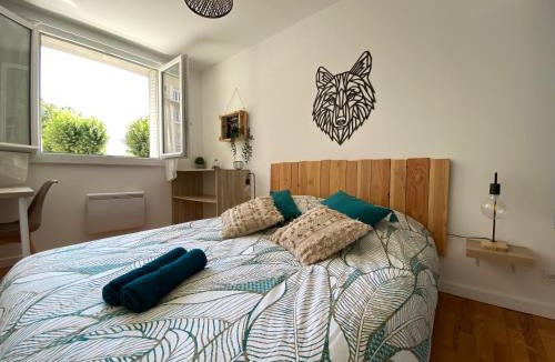 Secteur 4 Apartment | Le Bourget, Grand appartement proche du centre
