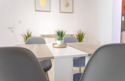 Pontchateau Apartment | Le Brivetain ✩ Hypercentre ✩ Parking gratuit