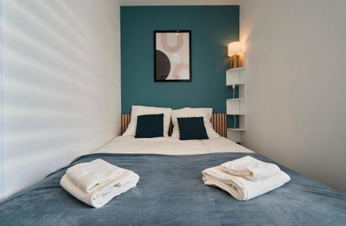 Carvin Apartment | Le Brother Entre Lille et Lens, parking
