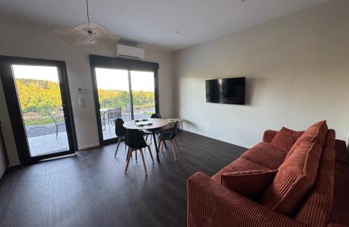 Montcornet House | Le Buchon Lodge