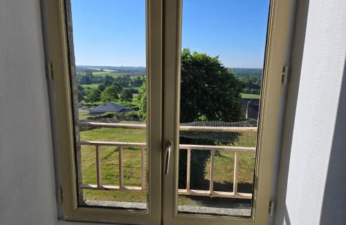 Saint-Mars-sur-la-Futaie House | Le BUREAU