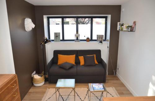 La Demi - Lune Apartment | Le Burlat - Studio - Lyon - Tassin