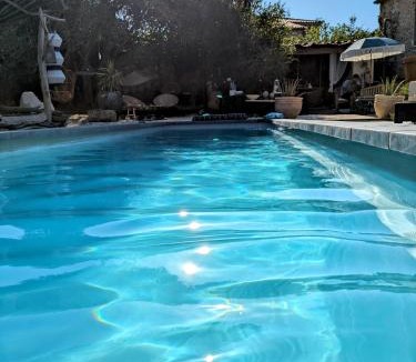 Saint-Feliu-d'Avall Bed & Breakfast | Le Cèdre 1830 Maison d'hôtes de charme et spa